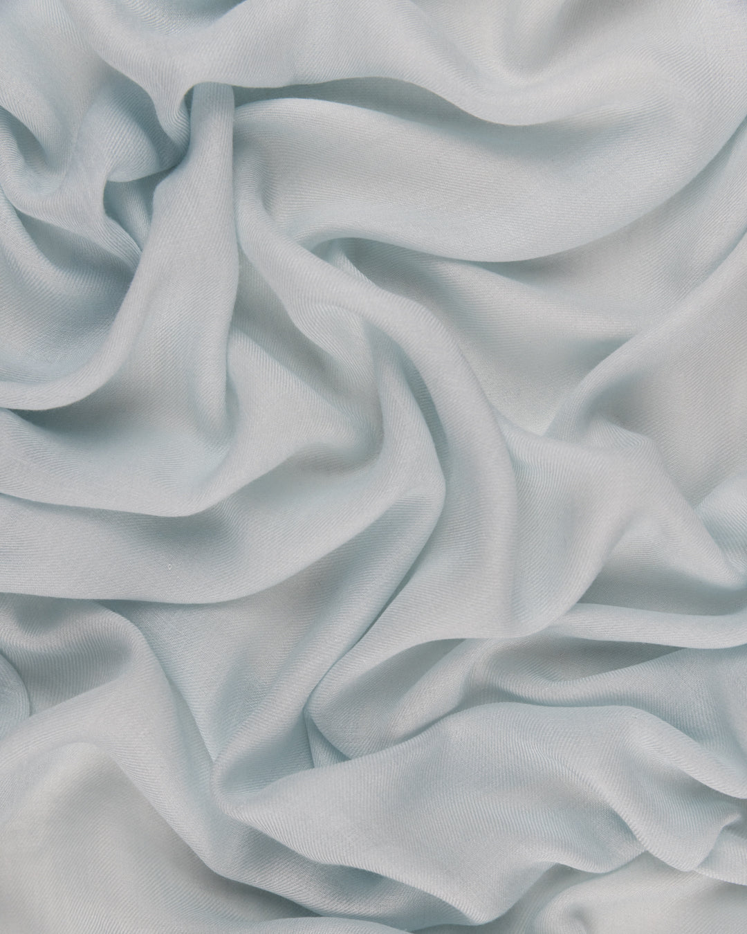 شيلة سادة (قماش M50)