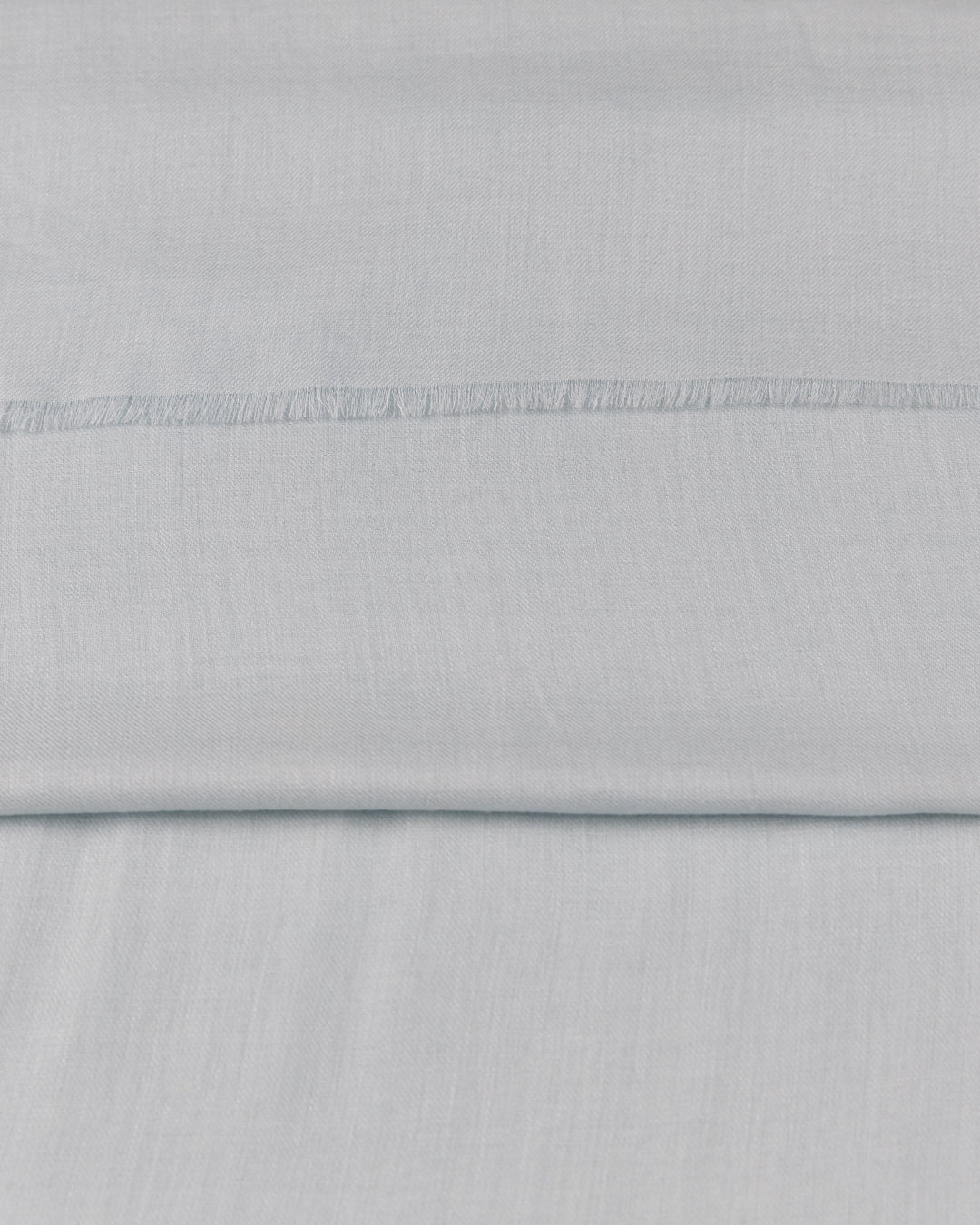 شيلة سادة (قماش M50)