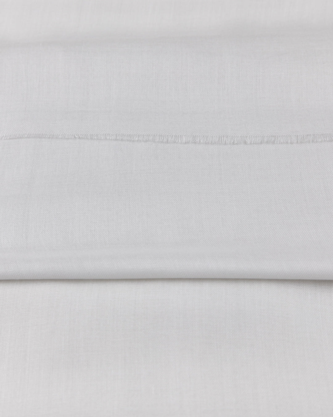 شيلة سادة (قماش M50)