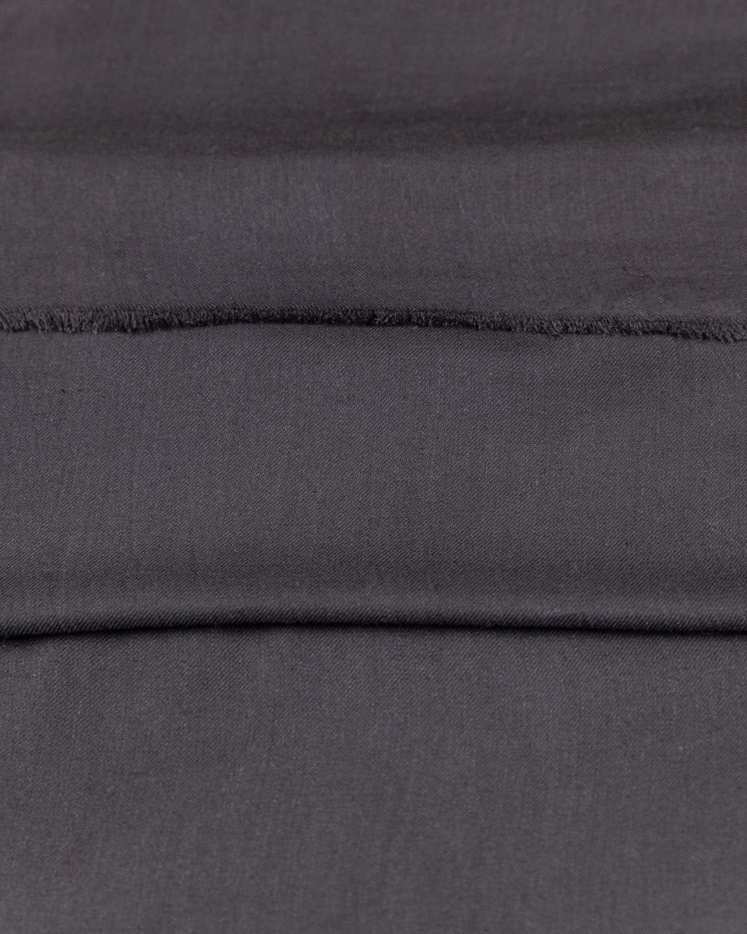 شيلة سادة (قماش M50)