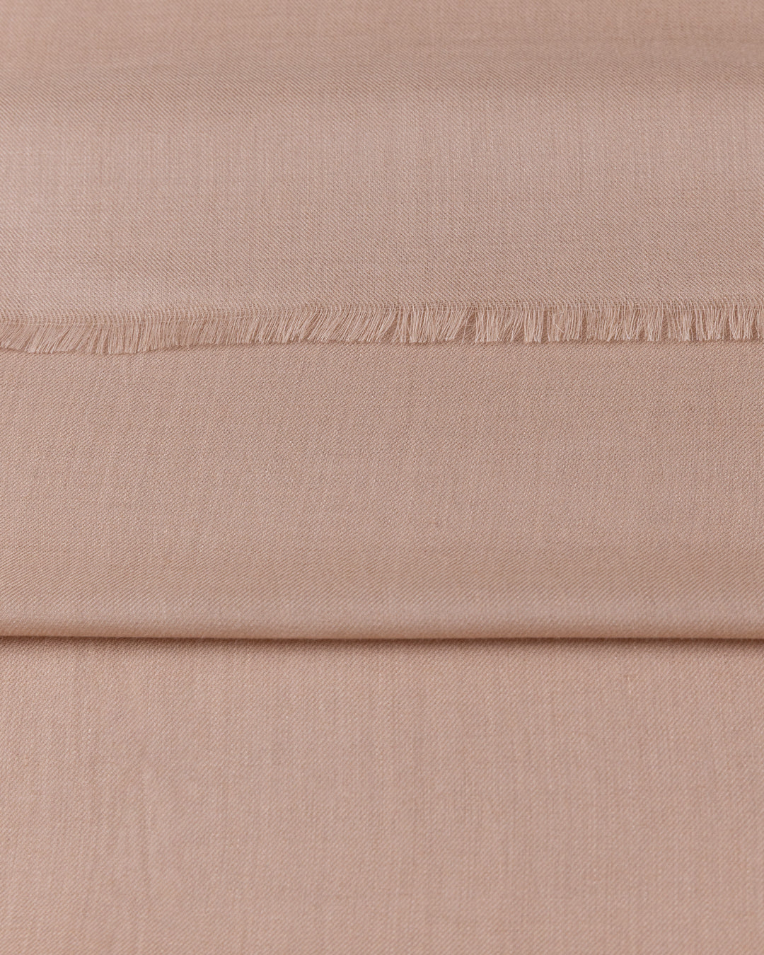 شيلة سادة (قماش M50)