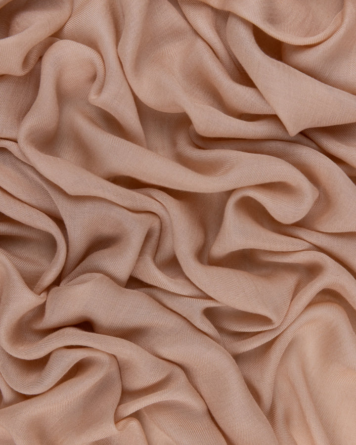 شيلة سادة (قماش M50)