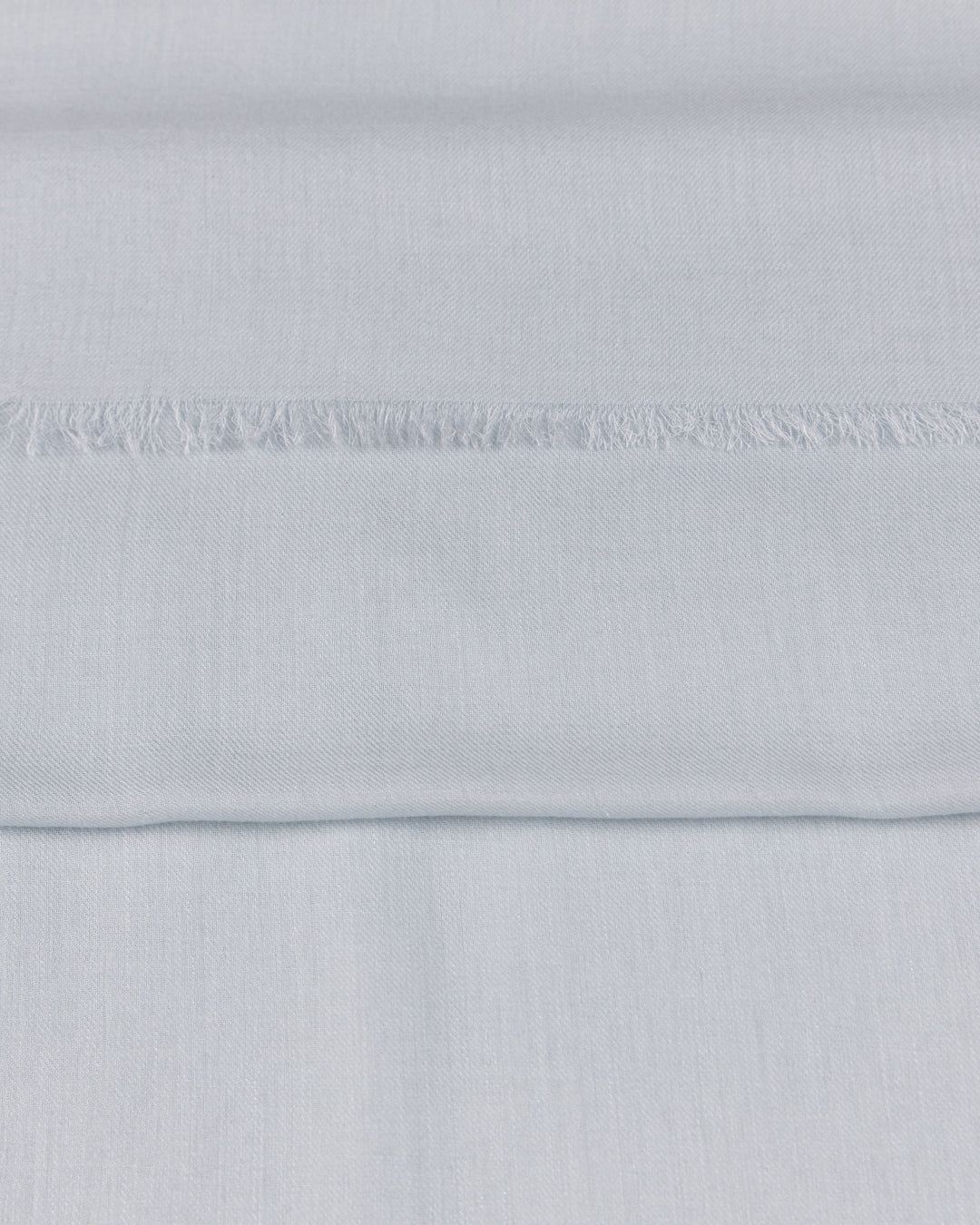 شيلة سادة (قماش M50)